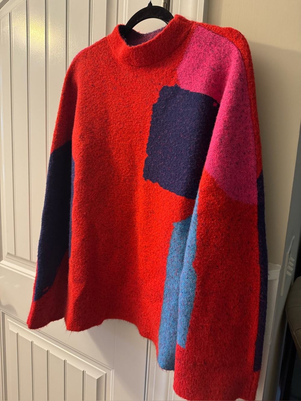 SAEMDA (Nuuly) Colorblock Red and Pink Women's Sweater